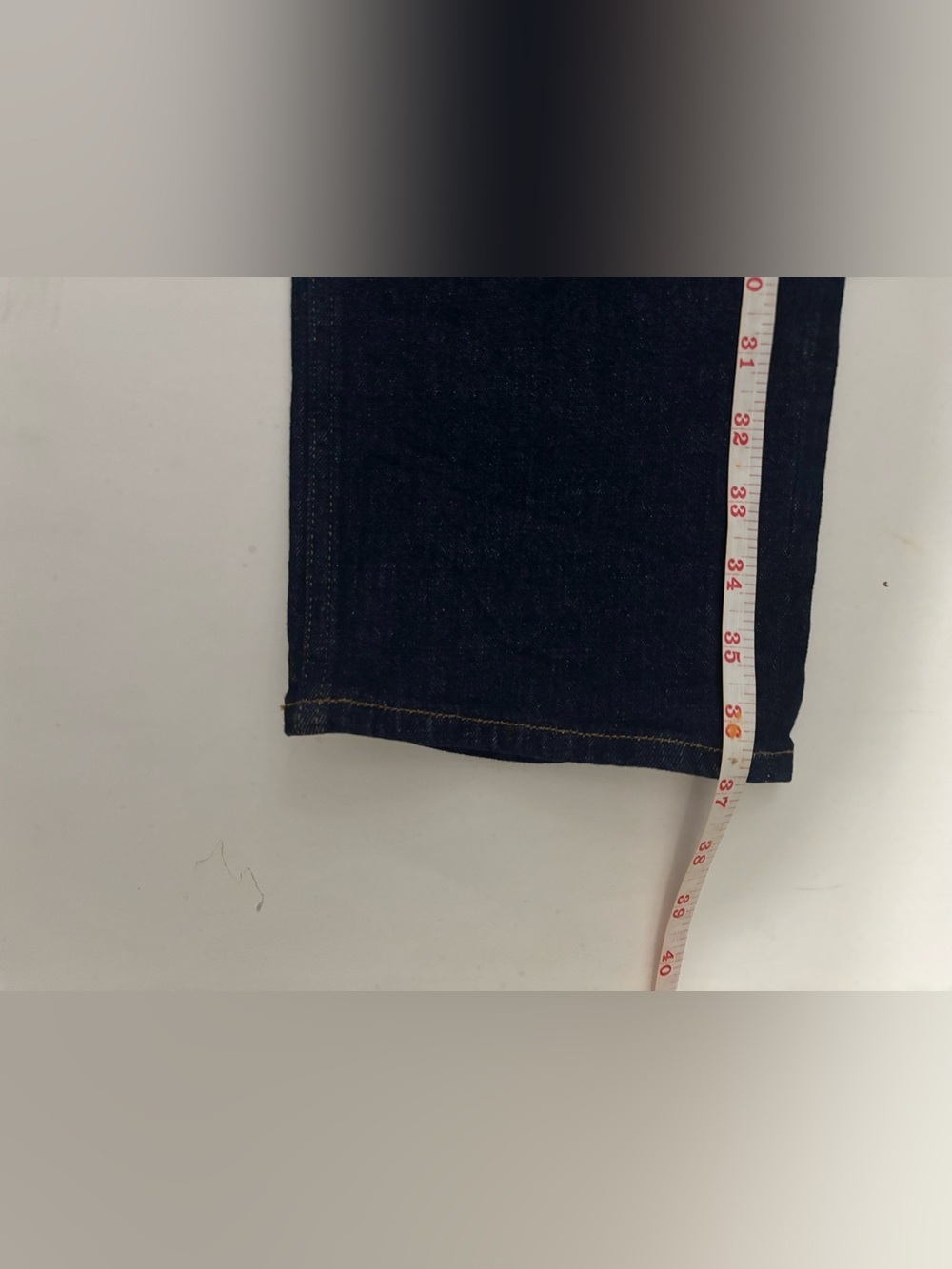 Abercrombie & Fitch Maternity 90s Straight Jeans Short - Picture 6 of 6